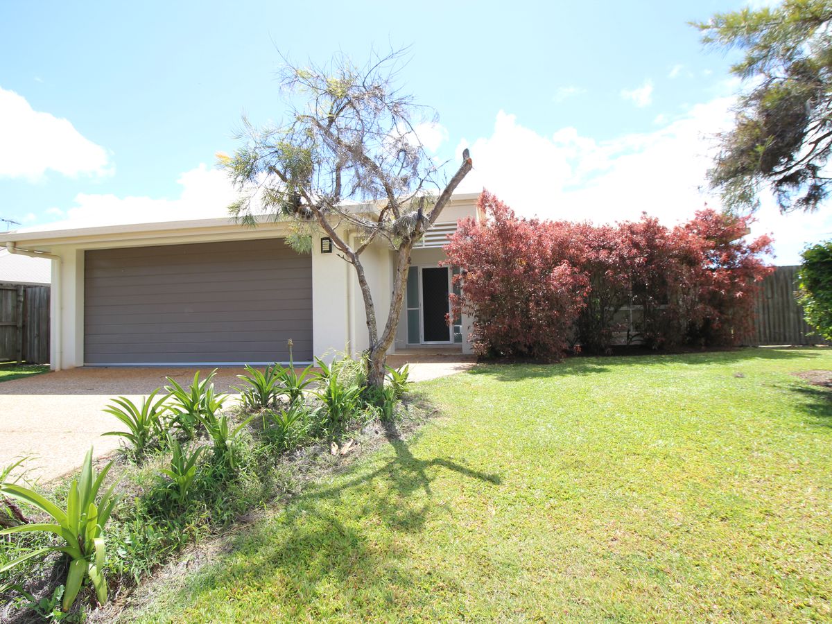 60 Danzer Drive, Atherton