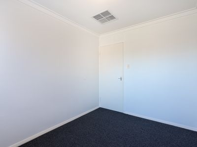 2 McClure St, Safety Bay