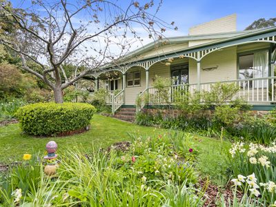 8524 Channel Highway, Woodstock