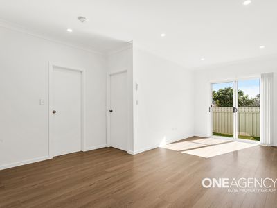 42a Wentworth Street, Oak Flats