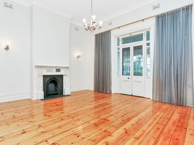 12 Mackinnon Parade, North Adelaide