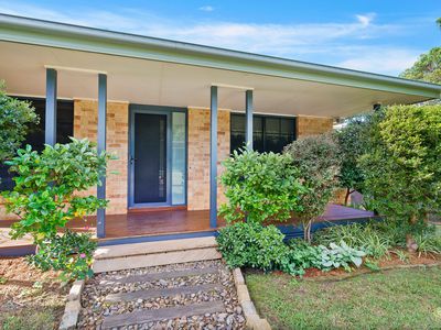 2 Gunyuma Crescent, North Nowra
