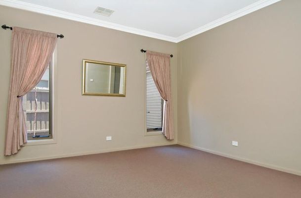 18 Gainsborough Drive, Craigieburn