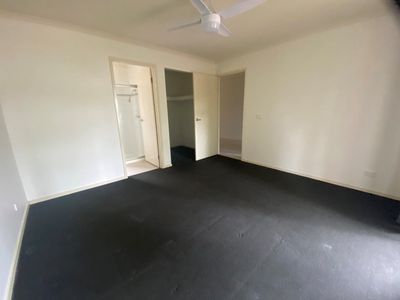 28 Edgevale Way, Tarneit