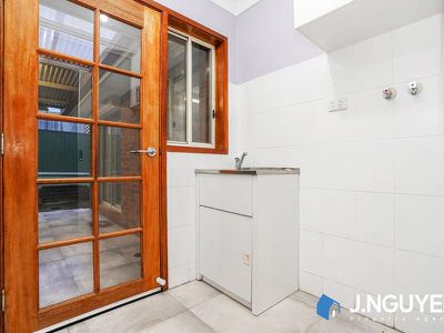 63 Swan Circuit, Green Valley