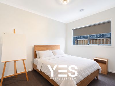 8 Citron Way, Clyde