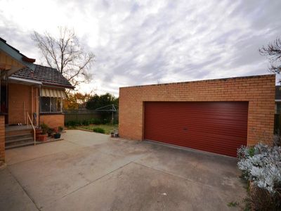 3 Cambrian Court, Flora Hill