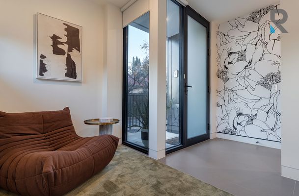 8 / 74 Tinning Street, Brunswick