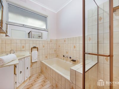 4 Kiandra Close, Noble Park
