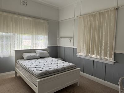 9 Gap Street, Parkes