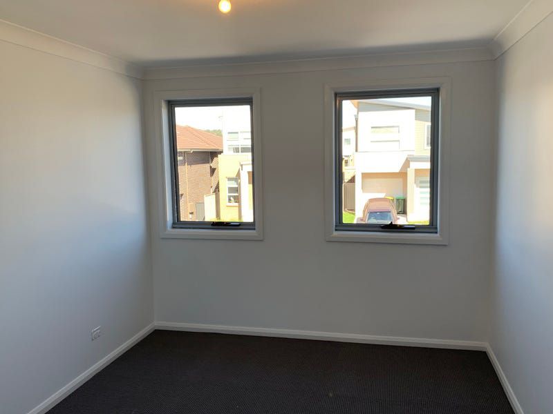 12A Silverton Street, Gregory Hills
