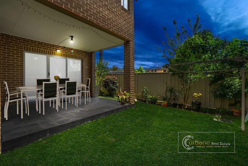 4 / 61 Portico Parade, Toongabbie