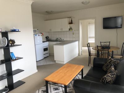 1 / 90 Mckillop Street, Geelong