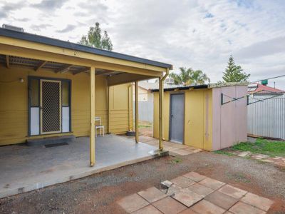 3 Piccadilly Street, Piccadilly