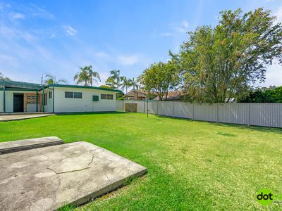 53 Seventh Avenue, Toukley