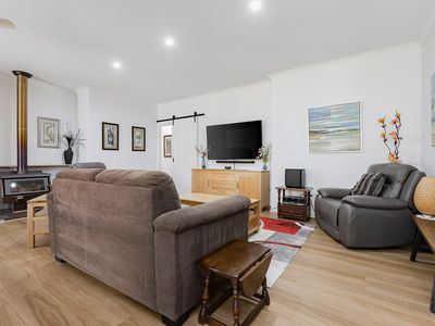 54 Oxley Road, Banjup