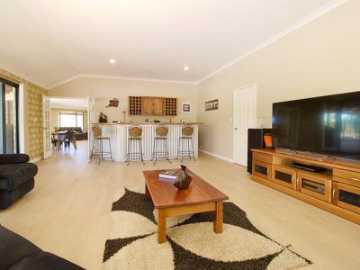 48 Diogenes Court , Baldivis