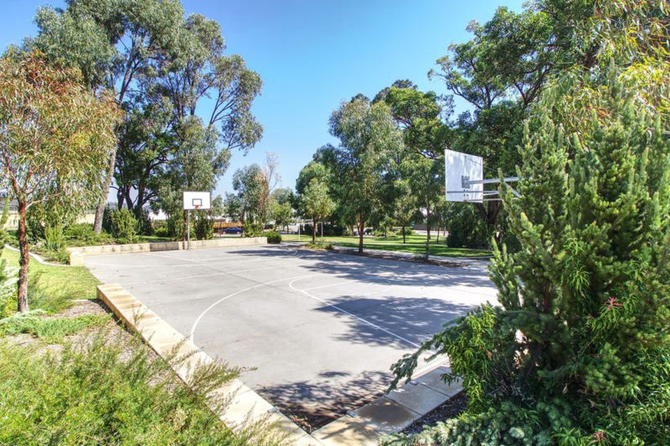 32 Amazon Drive , Baldivis