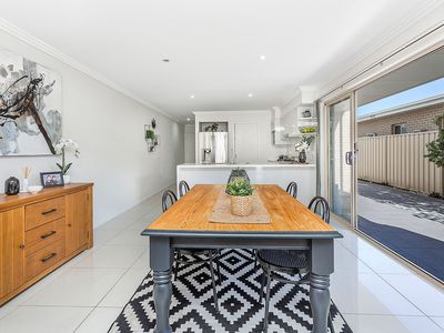 2 / 3 Banksia Avenue, Albion Park Rail