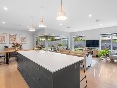 11 Dowding Crescent, New Town