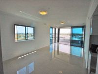 204 / 43 Harbour Town Drive, Biggera Waters