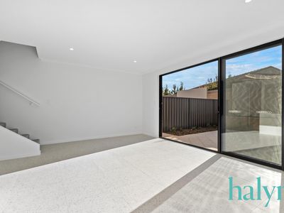 19 Penzance Circuit, Glendalough