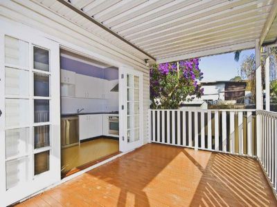 11 Hilton Ave, Roselands