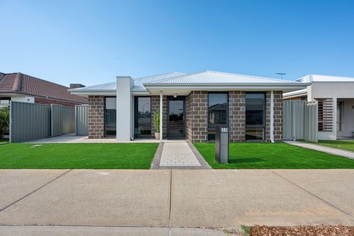 11 Mayor Street, Harrisdale