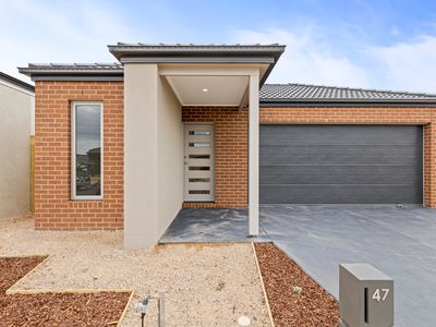 47 Skipper Avenue, Lara