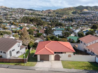 5 Mandeville Crescent, Grenada Village