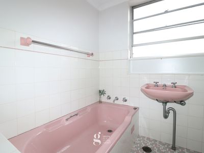 2 / 2 Mons Avenue, West Ryde