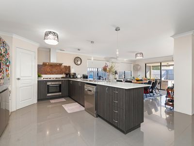 17 Pavonia Parade, Baldivis