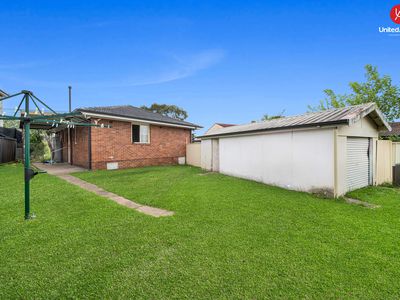 38 Guthega Crescent, Heckenberg