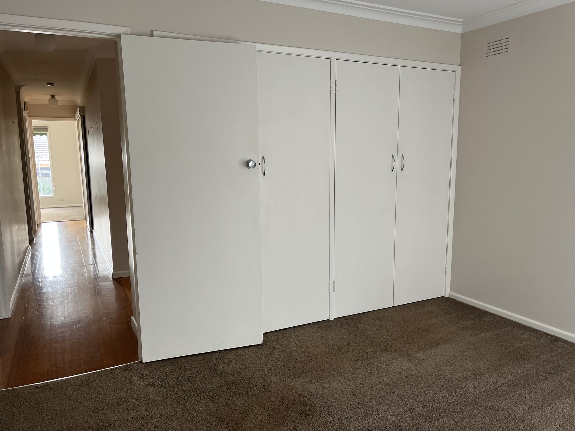 6 Walpole Avenue, Belmont