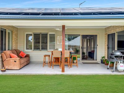 8 Earls Court, Goonellabah