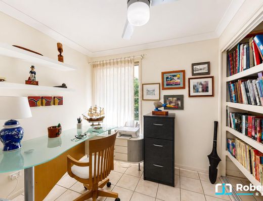 Easy and Spacious Living in a Great Location! image 13