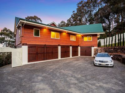 7 Tabor Drive, Tamborine Mountain