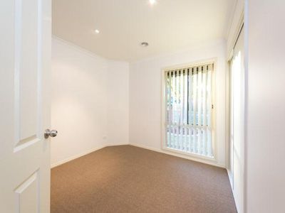 2 BIRKDALE TERRACE, Wodonga