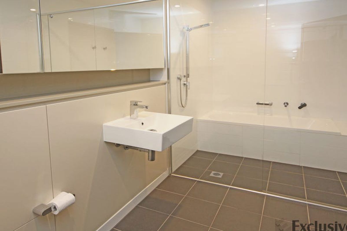 C605 / 8 Nuvolari Place, Wentworth Point