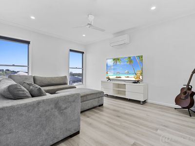 25 Sea Salt Drive, Lammermoor