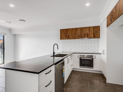 28 River Cove Cir, Murrumba Downs