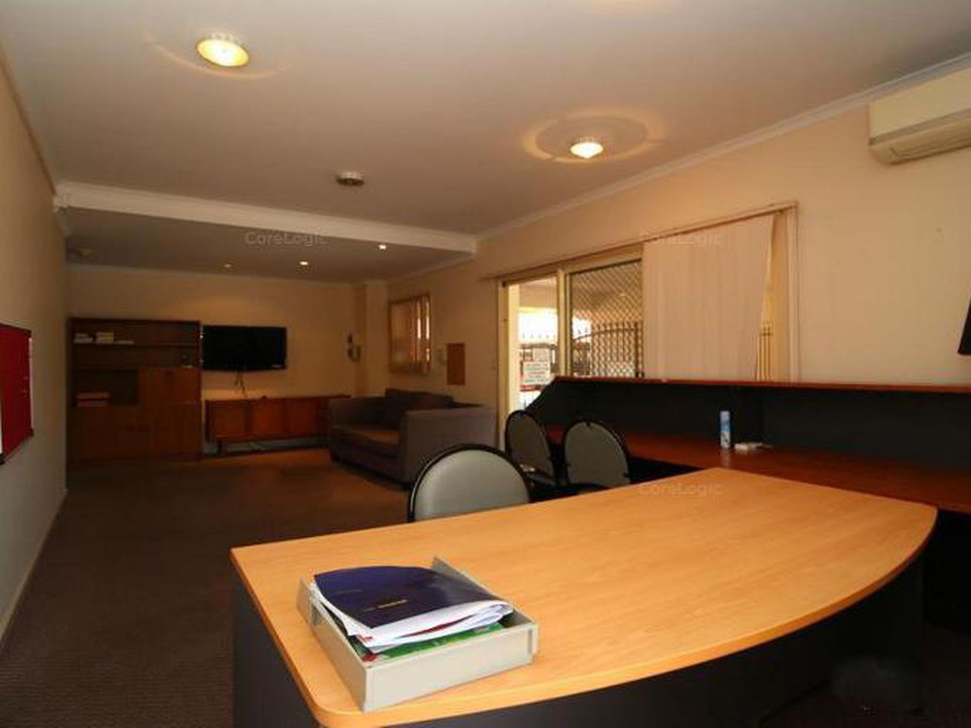 1 / 177 Angas Street, Adelaide