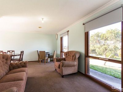 35 Lesley Drive, Hampton Park