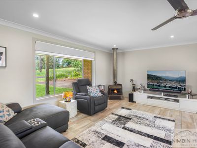 950 Ettrick Road, Ettrick