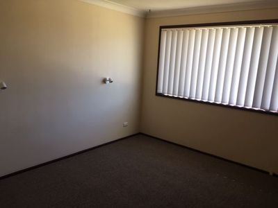 15 Princes Highway, Burrill Lake