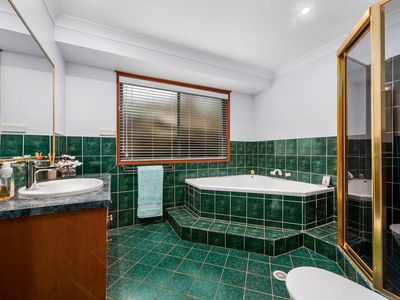 679A Pacific Highway, Mount Colah