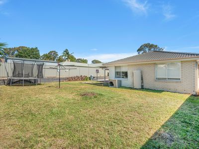 24 Peppermint Drive, Worrigee