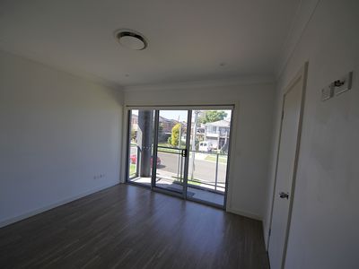 63 Desmond Street, Merrylands West