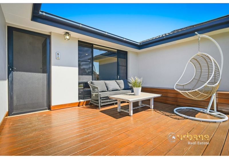 26 Fontana Close, St Clair