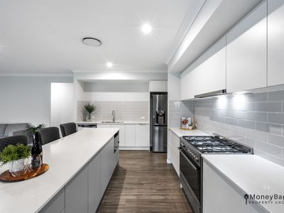 46-48 Townsvale Drive, Woodhill